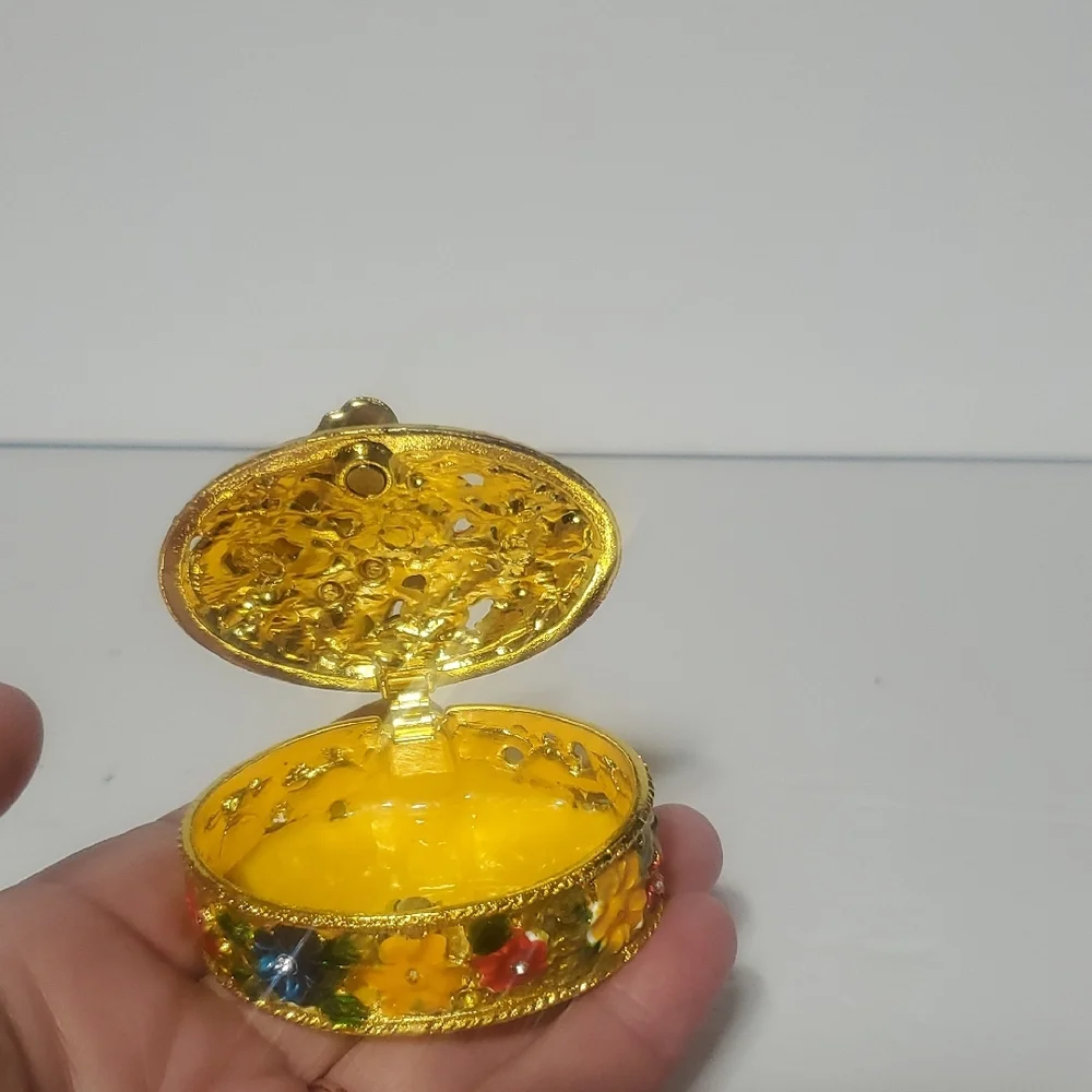 Floral Butterfly Jewelry Box - Picture 6 of 9